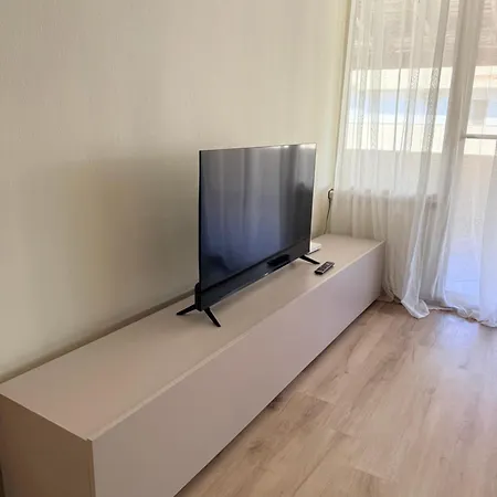 Lumiere Bleu - Coastal Luxury * Golem (Tirana)