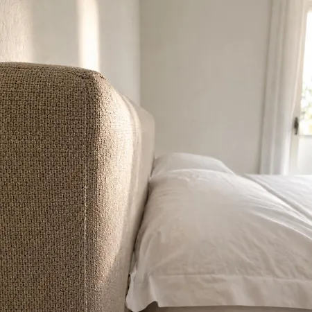 Lumiere Bleu - Coastal Luxury Apartment *
